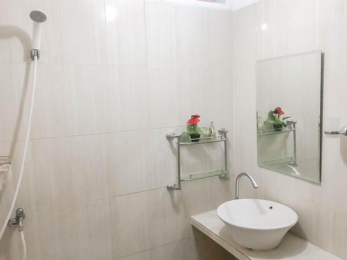 Rumah Panggung Guest House Syariah Mitra Reddoorz تْشيريبون المظهر الخارجي الصورة